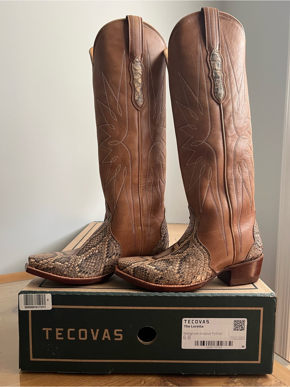 Tecovas The Loretta Mangrove Python Boots Western Boots  US 6